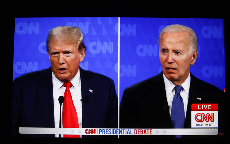 Biden und Trump bei TV-Duell